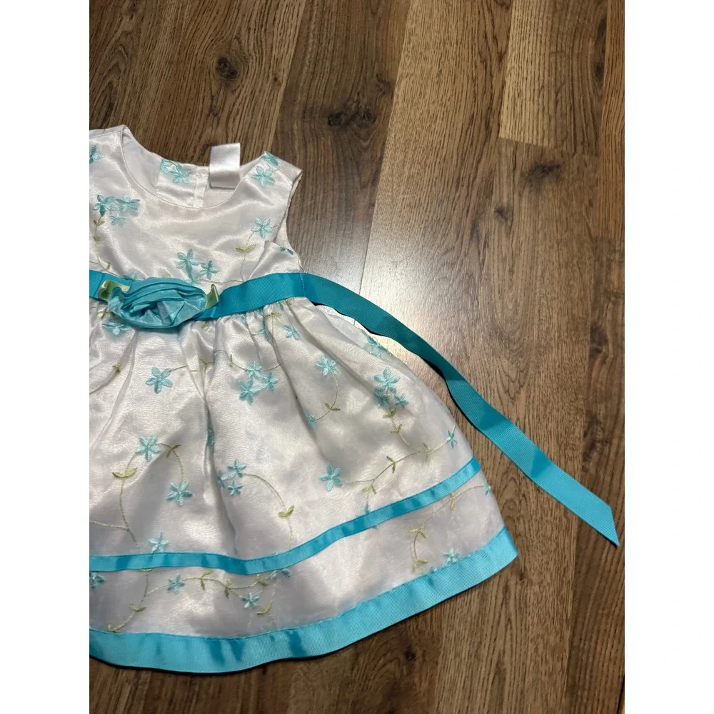 Youngland baby dress